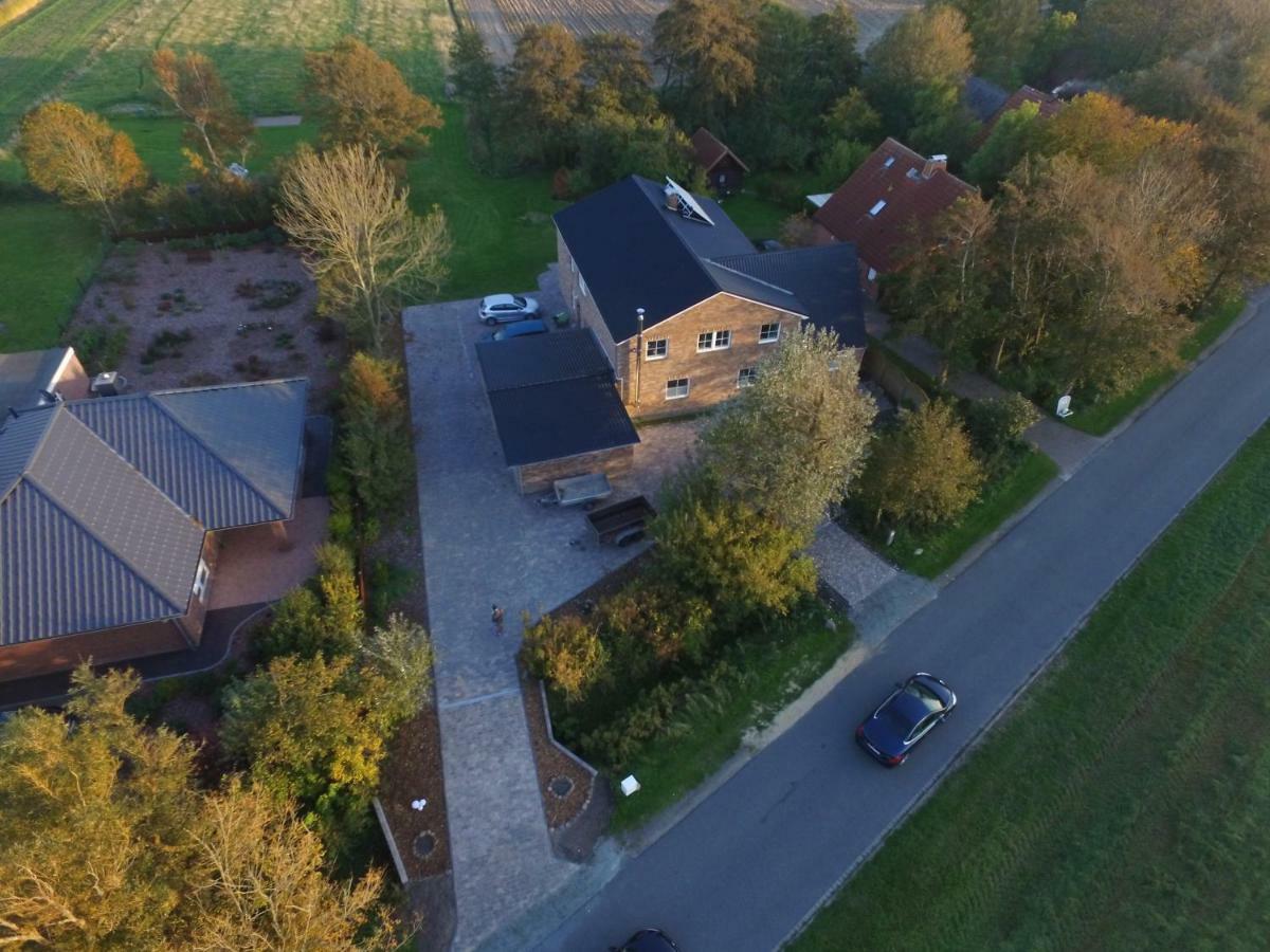 Ferienwohnung Waterkant Cappeler Niederstrich Екстериор снимка